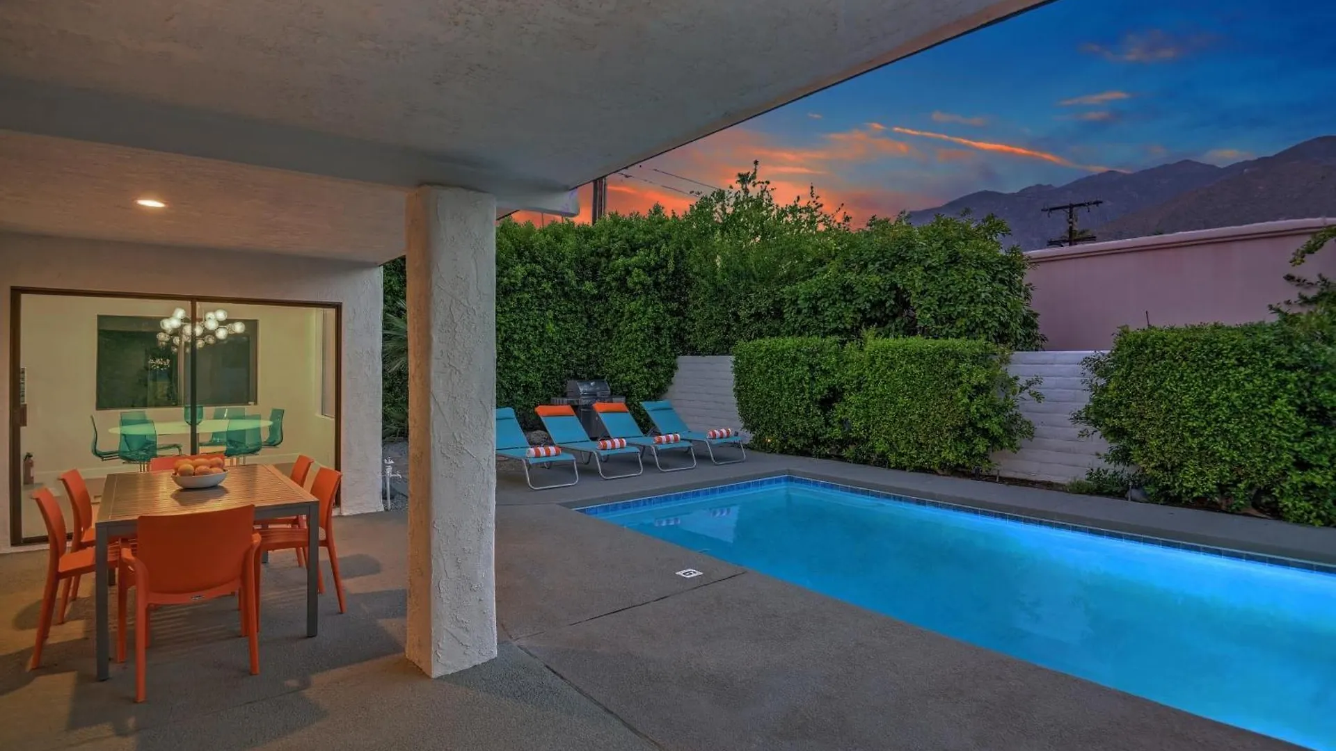 Twin Palms Tranquility By Oranj Palm Villa Palm Springs Holiday home