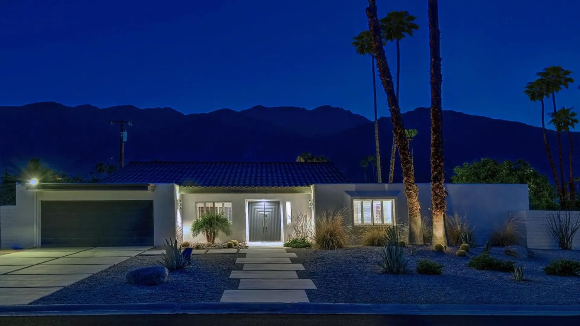 Twin Palms Tranquility By Oranj Palm Villa Palm Springs